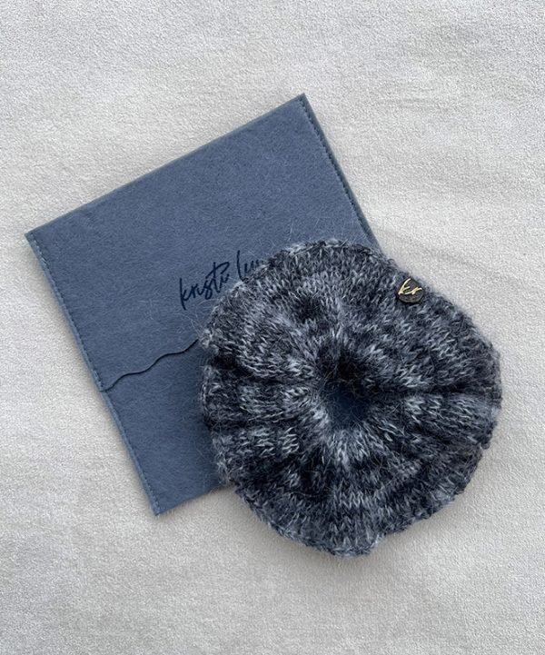 MEGZTA PLAUKŲ GUMELĖ „MOHERA”