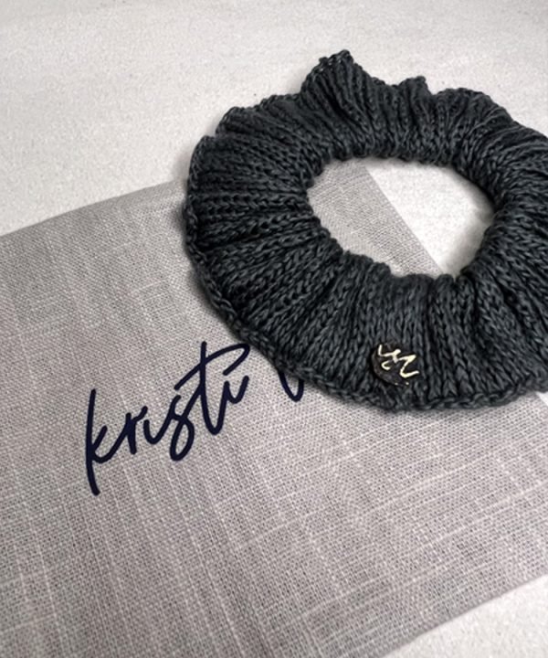 MEGZTA PLAUKŲ GUMELĖ „LINAS”